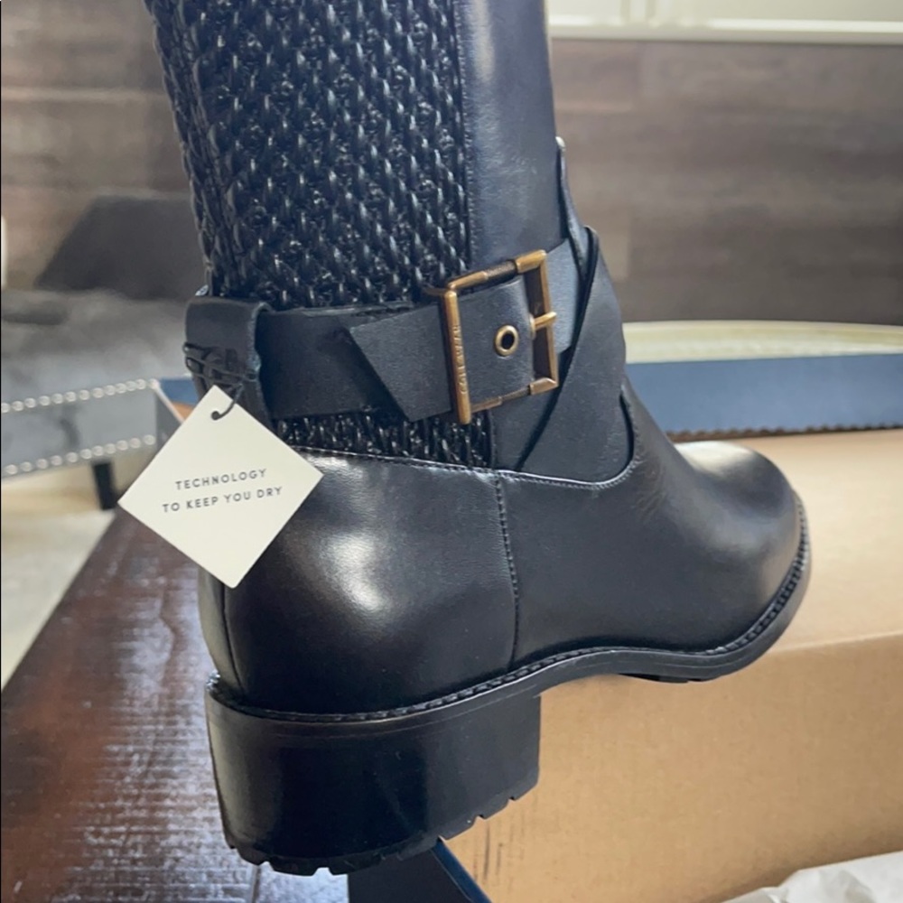 Boots - Picture 2 of 3